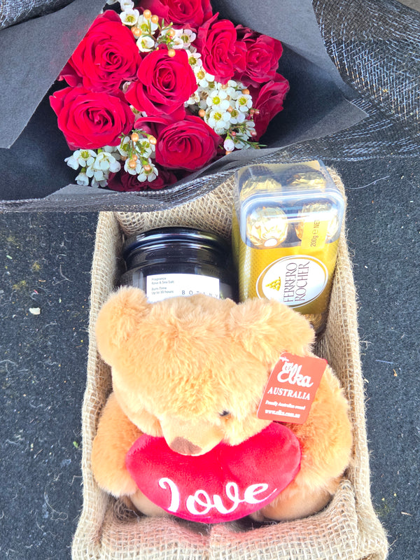10 Everlasting Lovely  Red Roses Gifts Box