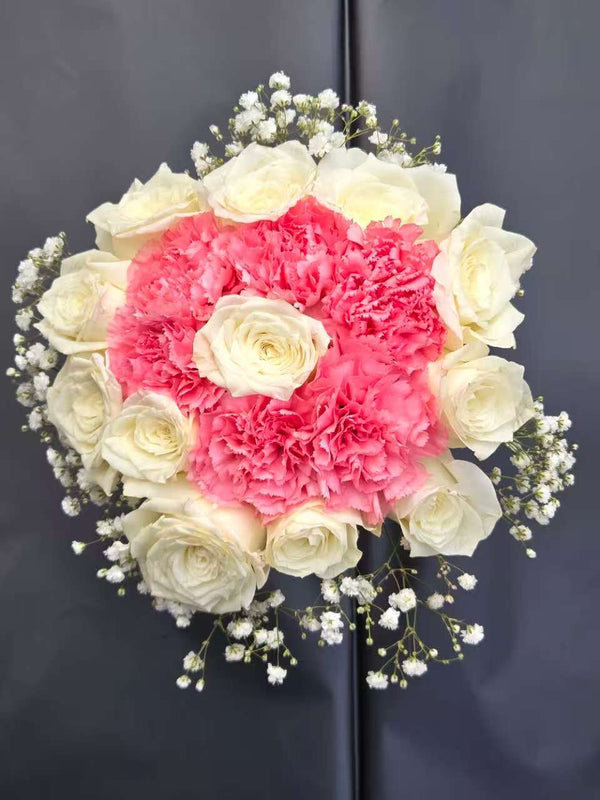 White Rose & Pink Carnation